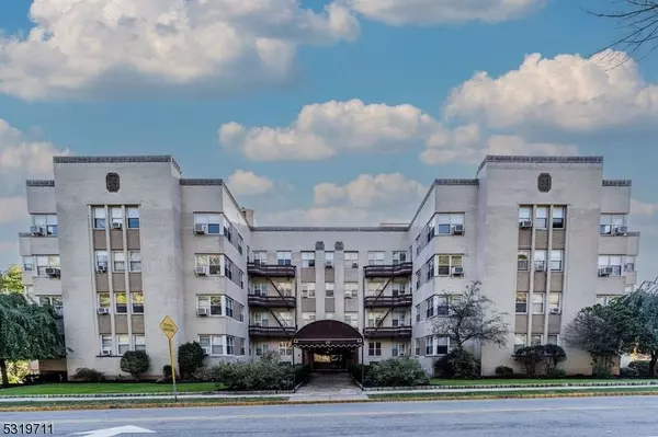 South Orange Village Twp., NJ 07079,10c N Ridgewood Rd #415