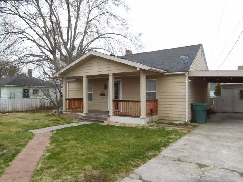 214 NW 5TH AVE, Milton Freewater, OR 97862