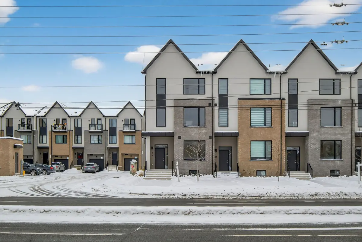 Whitby, ON L1R 0S3,12 Lively WAY