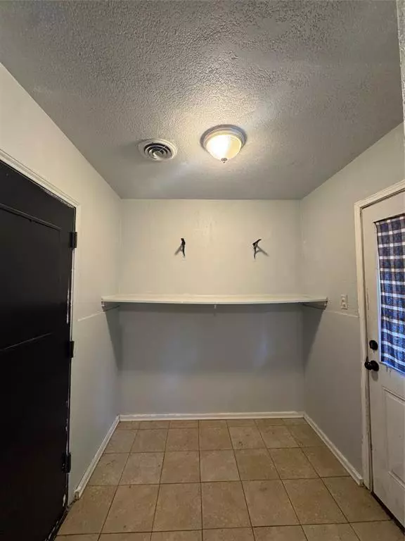 Denison, TX 75020,14 Geraldine Lane