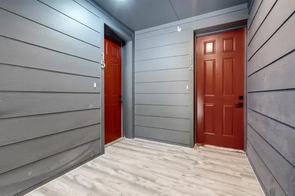 Dallas, TX 75215,948 S Corinth Street #1