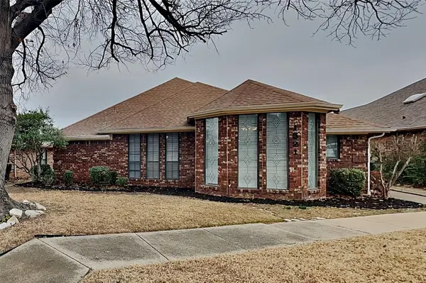 1521 Shonka Drive, Carrollton, TX 75007