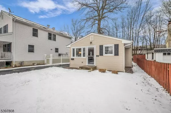 193 JACKSONVILLE DR., Parsippany-troy Hills Twp., NJ 07054