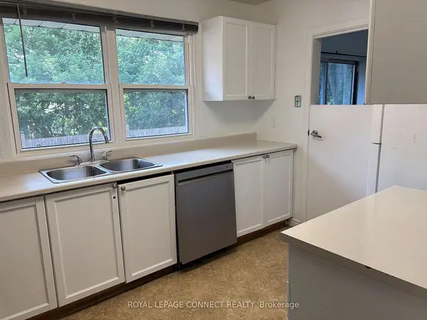 Toronto E10, ON M1E 2R8,4130 Lawrence AVE E