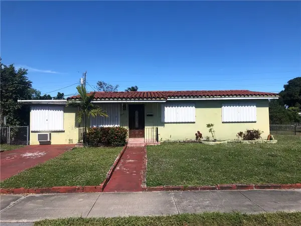 3085 NW 83rd St, Miami, FL 33147