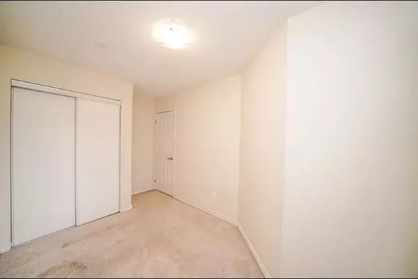 Mississauga, ON L5M 6Z4,4600 Kimbermount AVE #47