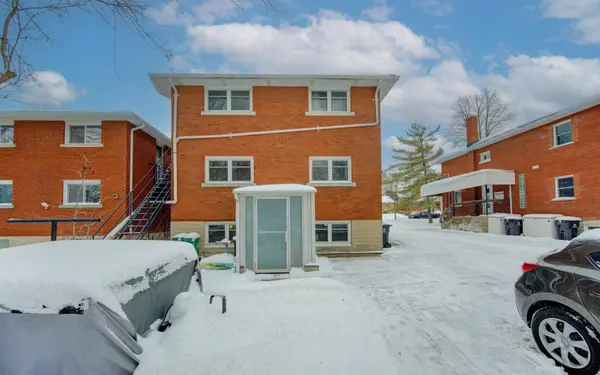 196 Allen ST E, Waterloo, ON N2J 1K1