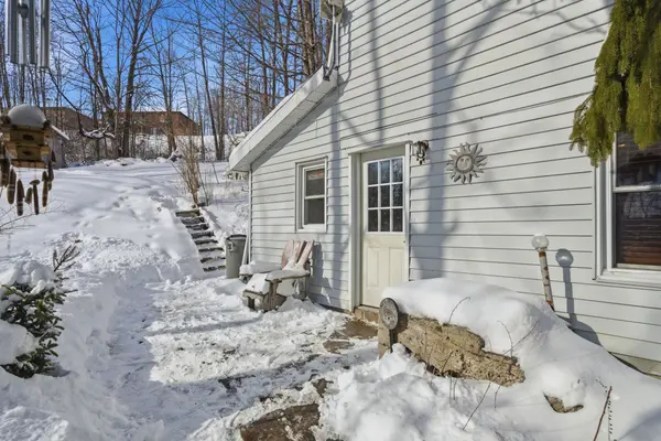 Trent Hills, ON K0K 1L0,94 Maple ST