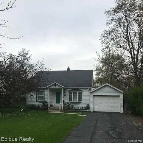 Ann Arbor, MI 48104,2468 Fernwood AVE