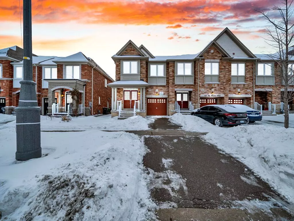 Brampton, ON L6Y 0T9,160 Sky Harbour DR