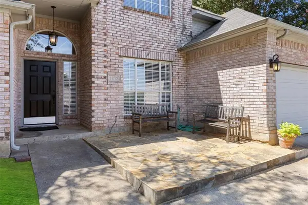 Bedford, TX 76022,1213 GREENDALE Drive