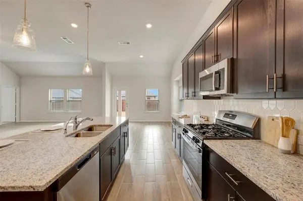 Justin, TX 76247,111 Hudson Lane