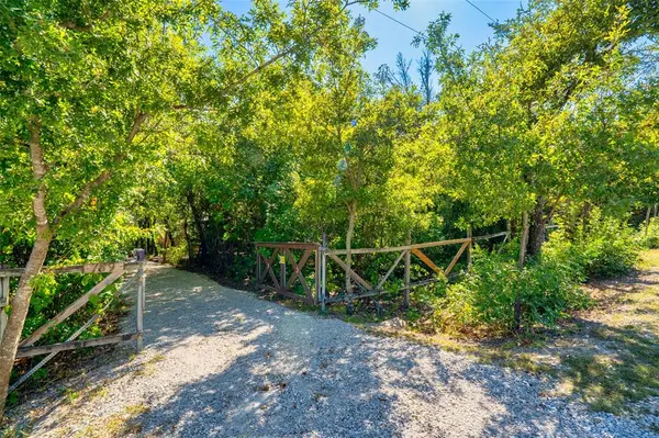 Azle, TX 76020,189 Stoney Ridge