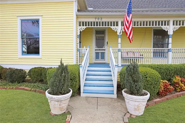 Mckinney, TX 75069,702 N Bradley Street