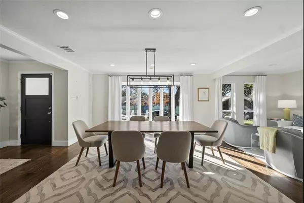 Dallas, TX 75244,4123 Myerwood Lane