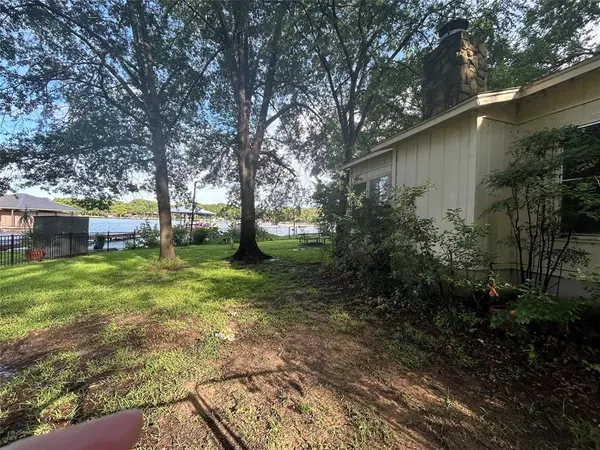 Mabank, TX 75156,202 Thunderbird Drive