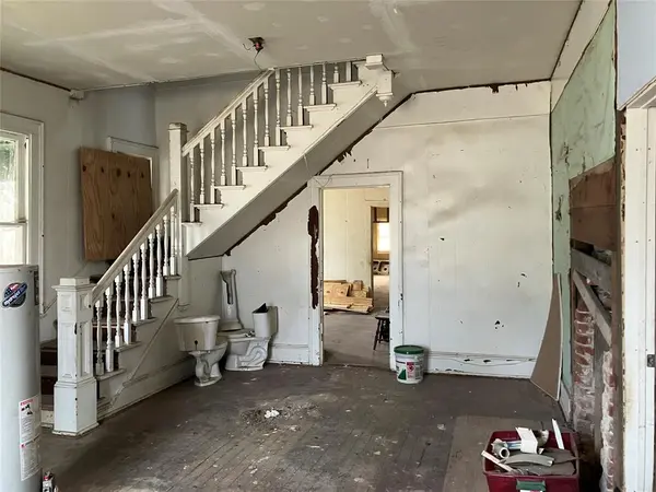 Paris, TX 75460,706 8th Street SE