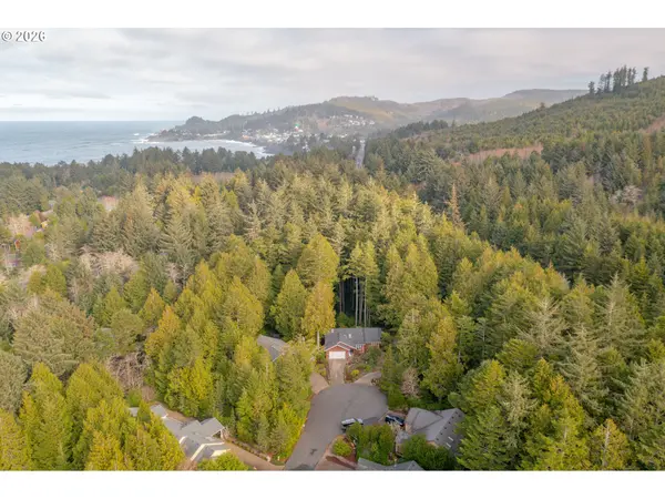 180 Gull Station, Depoe Bay, OR 97341