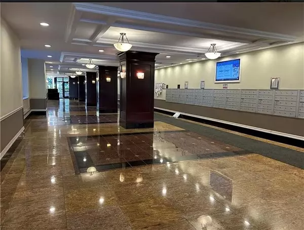 Brooklyn, NY 11235,1213 Avenue  Z #F33