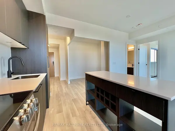 Toronto E02, ON M4C 0B1,2369 Danforth AVE #905