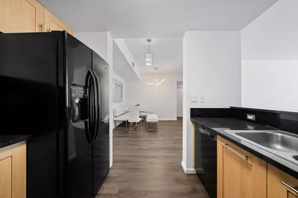 Fort Lauderdale, FL 33301,511 SE 5th Ave #707