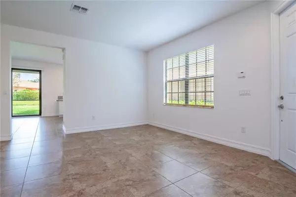 Plantation, FL 33325,126 RIVERWALK E CIR #126