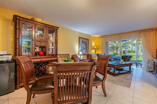 Lauderdale Lakes, FL 33319,3505 NW 48th Ave #404