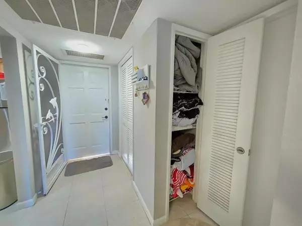 Lighthouse Point, FL 33064,4500 N Federal Hwy #303