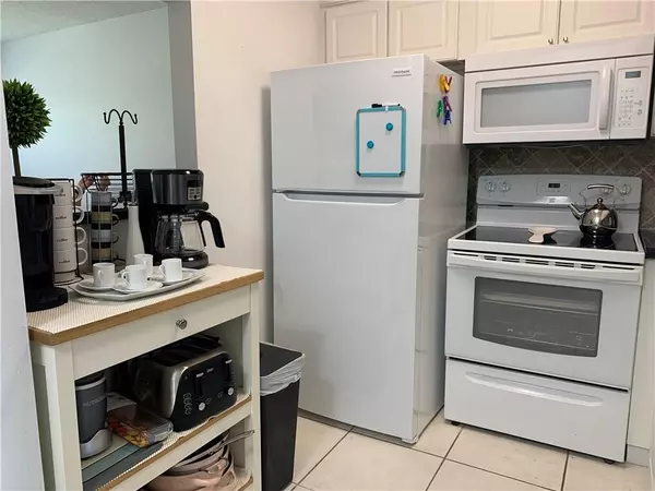 Boca Raton, FL 33434,330 Mansfield H #330