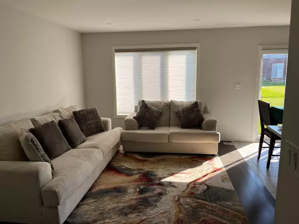 Pelham, ON L0S 1E6,126 Acacia RD