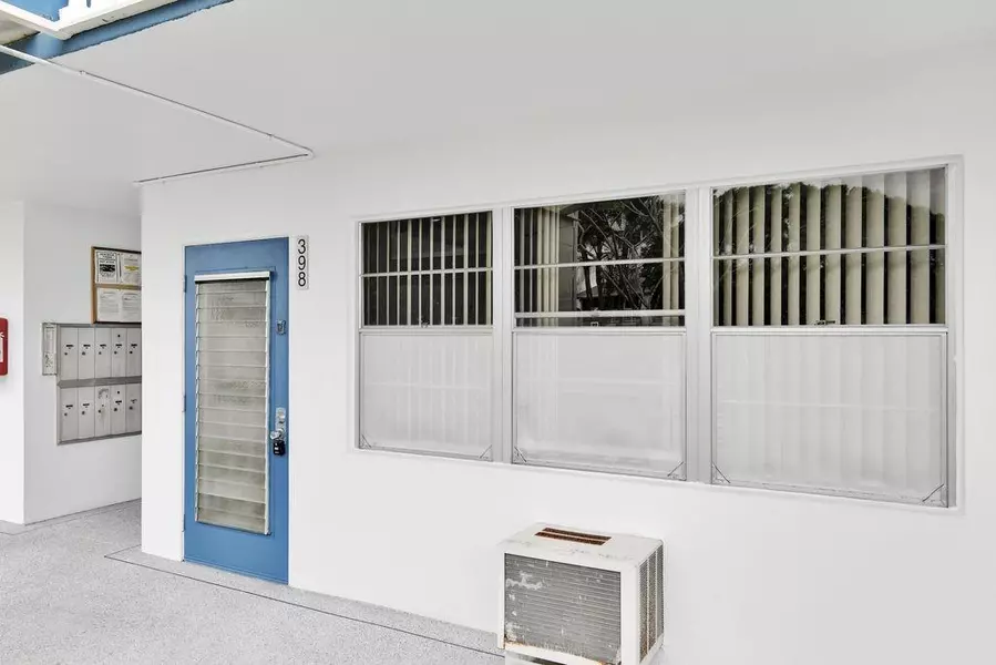 398 Tilford S #398, Deerfield Beach, FL 33442