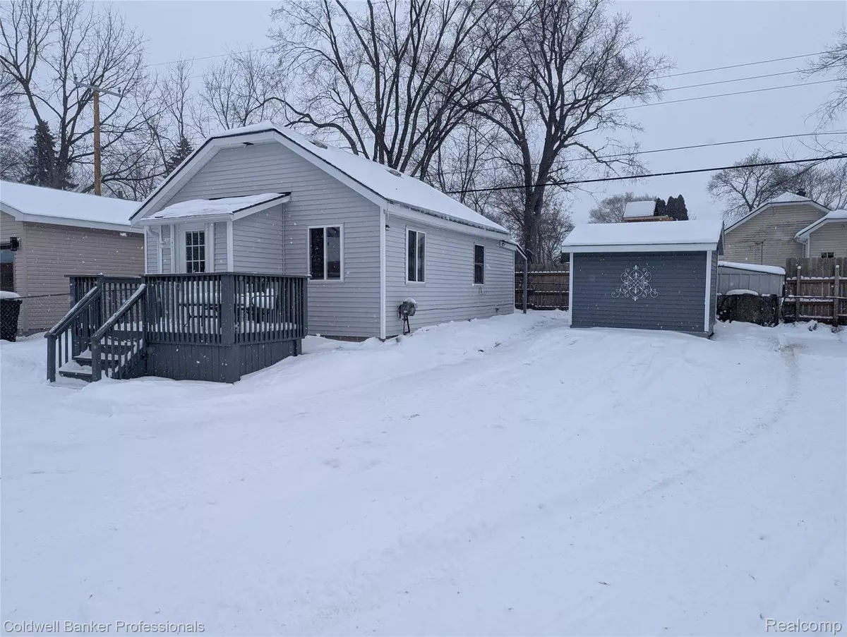 Pontiac, MI 48340,145 W Chicago AVE