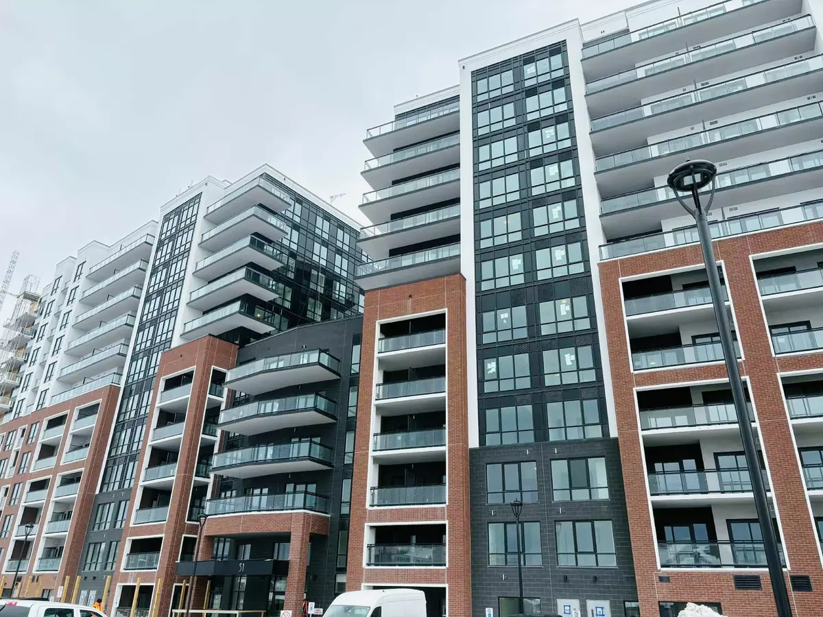 Clarington, ON L1C 7J8,51 Clarington BLVD E #217