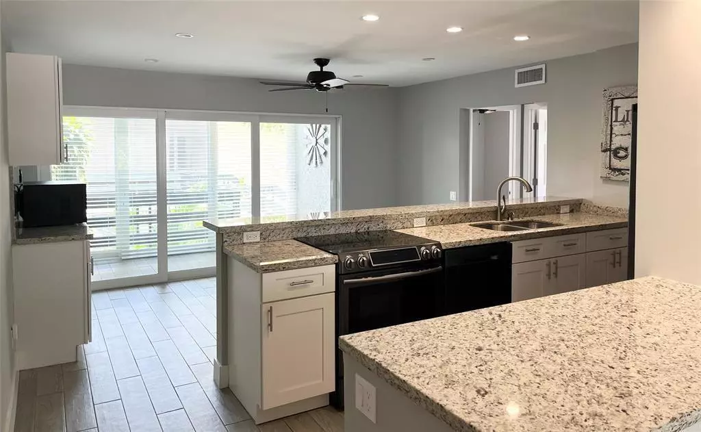 Fort Lauderdale, FL 33334,5328 NE 6th Ave #13H