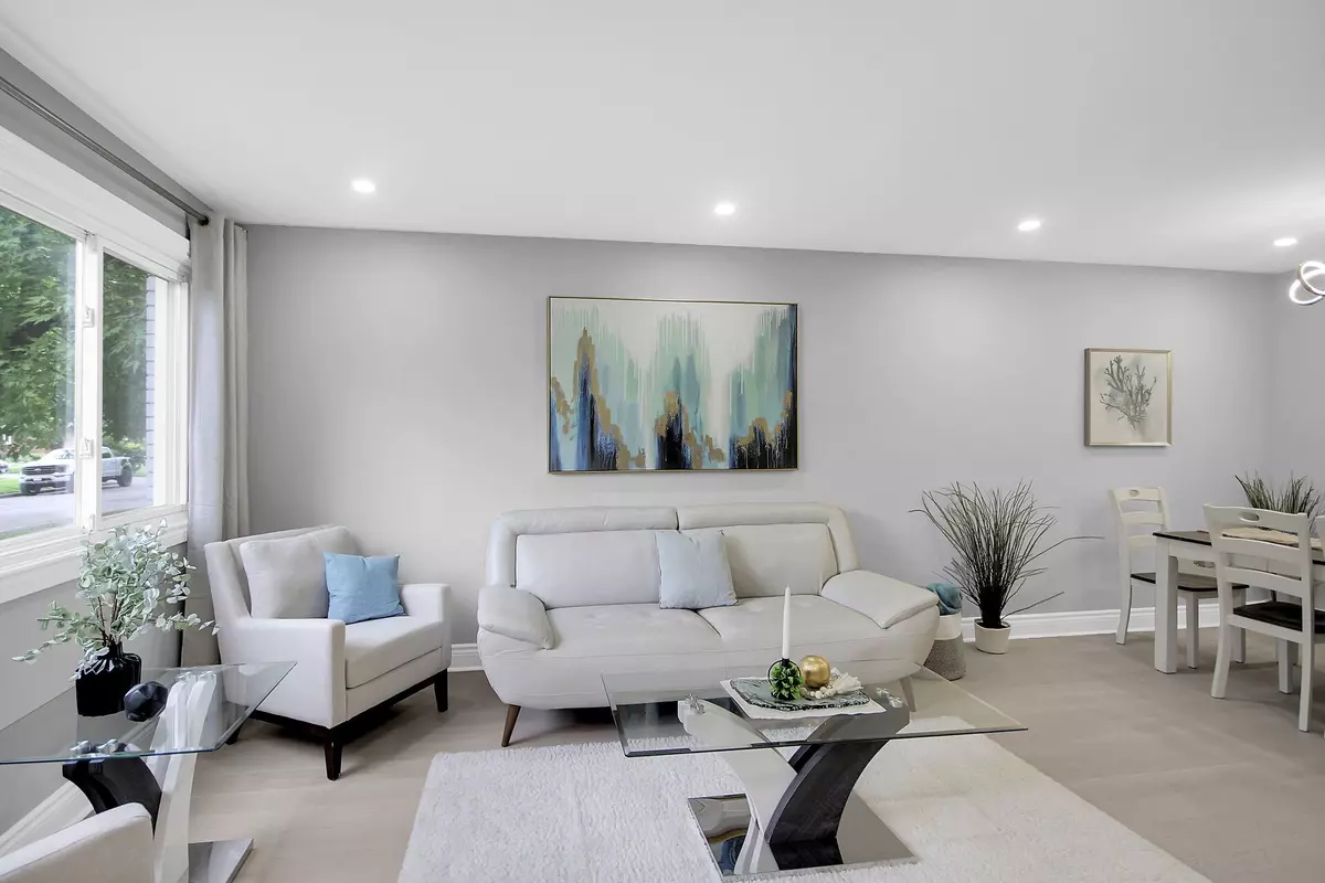 Carlington - Central Park, ON K1Z 8C9,1518A Lepage AVE