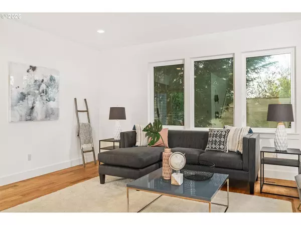 Portland, OR 97211,3791 NE ROSELAWN ST