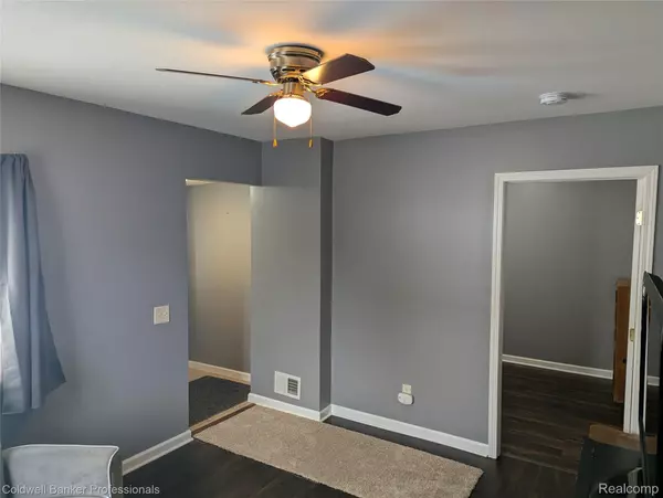 Pontiac, MI 48340,145 W Chicago AVE