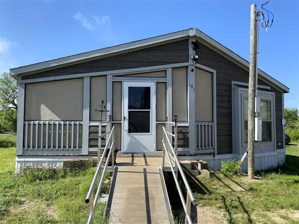 Burkett, TX 76828,181 Mountain Street