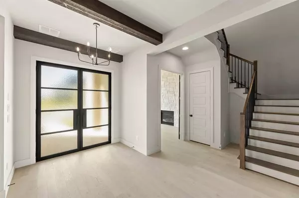 Fort Worth, TX 76008,2269 Rolling Oaks Drive