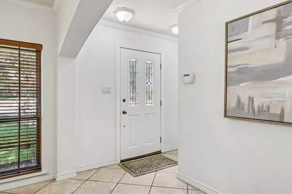 Dallas, TX 75248,6631 Fireflame Drive