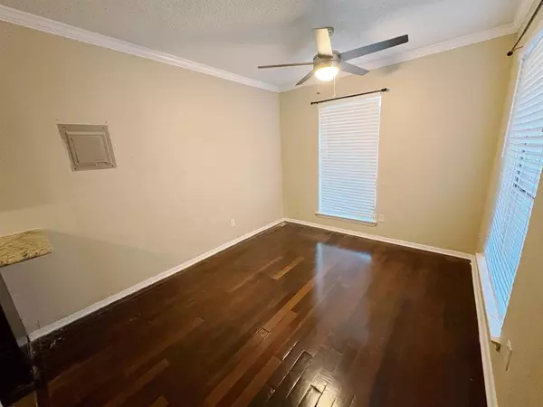 Richardson, TX 75080,919 S Weatherred Drive #135