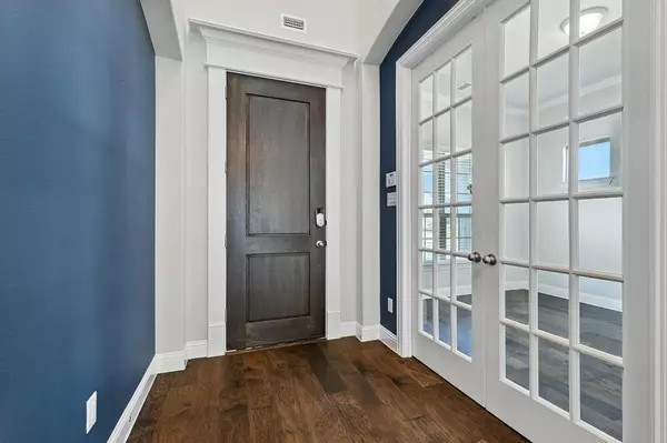 Argyle, TX 76226,1208 13th Street