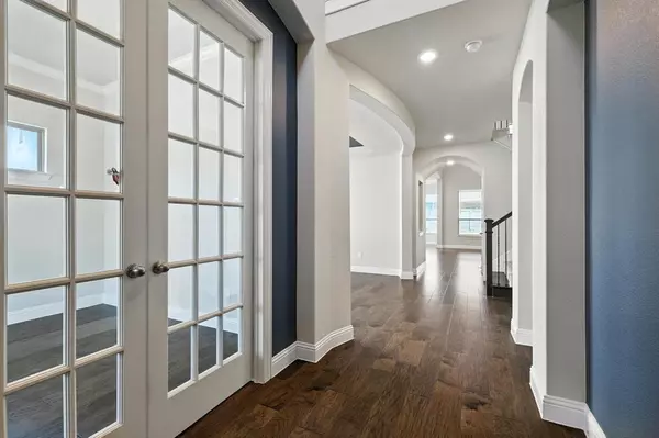 Argyle, TX 76226,1208 13th Street