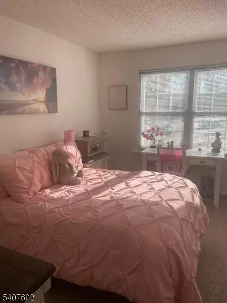 Mahwah Twp., NJ 07430,181 Linden St #181