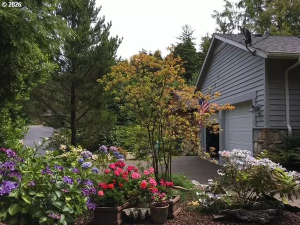 Depoe Bay, OR 97341,140 SW GULL STA