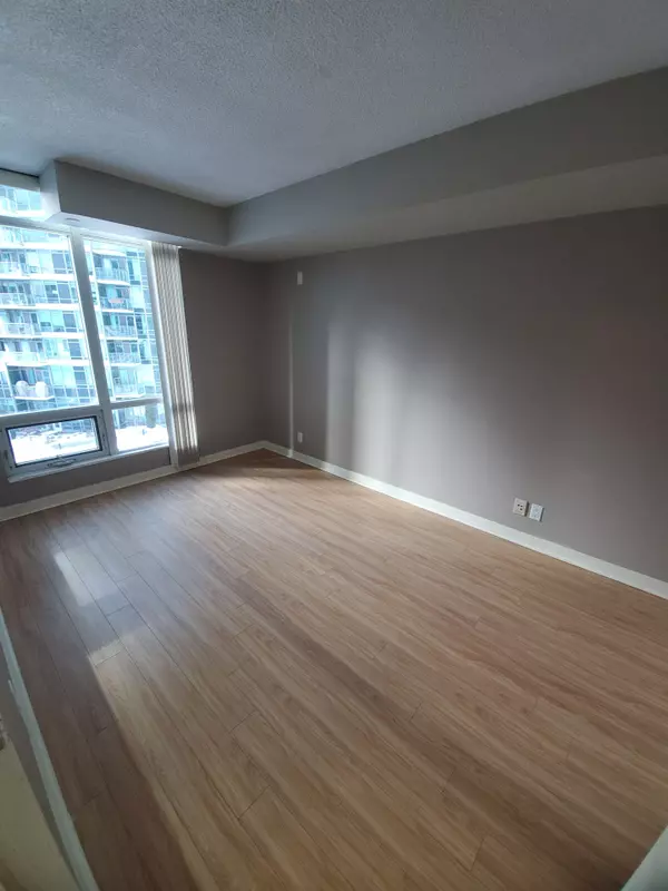 Toronto C01, ON M5V 3R5,361 Front ST W #515