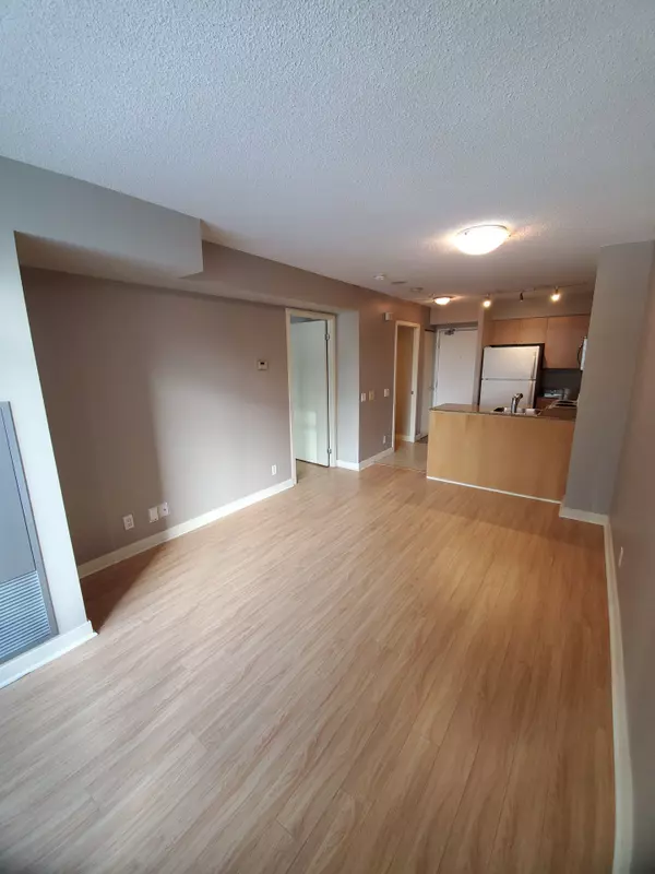 Toronto C01, ON M5V 3R5,361 Front ST W #515