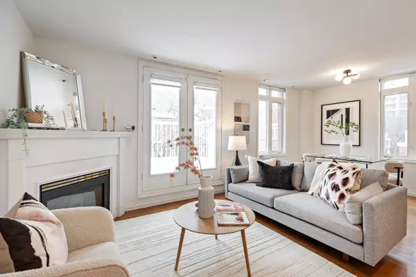 Toronto C01, ON M6J 3W7,12 Sudbury ST #1802