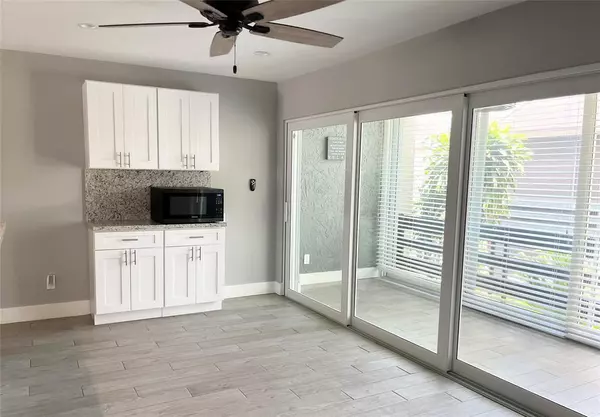 Fort Lauderdale, FL 33334,5328 NE 6th Ave #13H