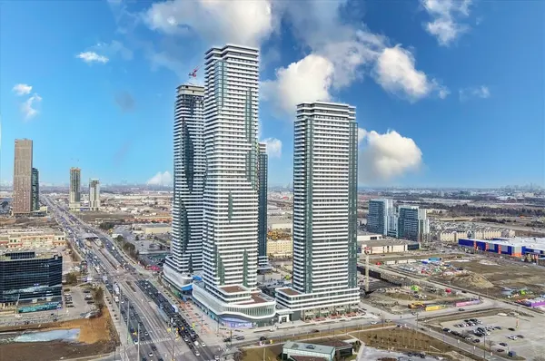 Vaughan, ON L4K 5Z7,225 Commerce ST #611